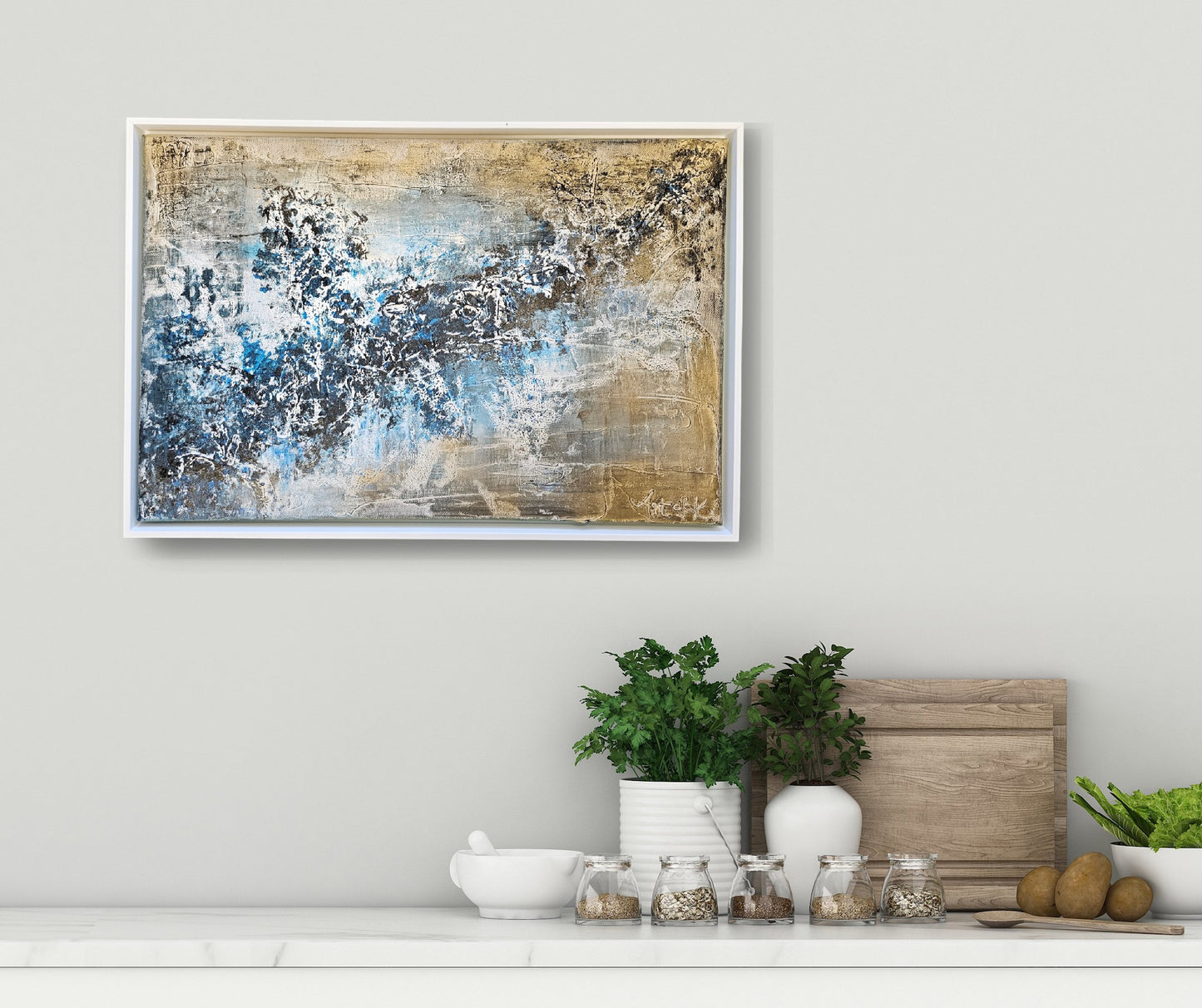 OCEAN MEETS BEACH